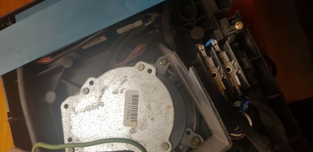 Motor puerta techo garaje  novoferm 402