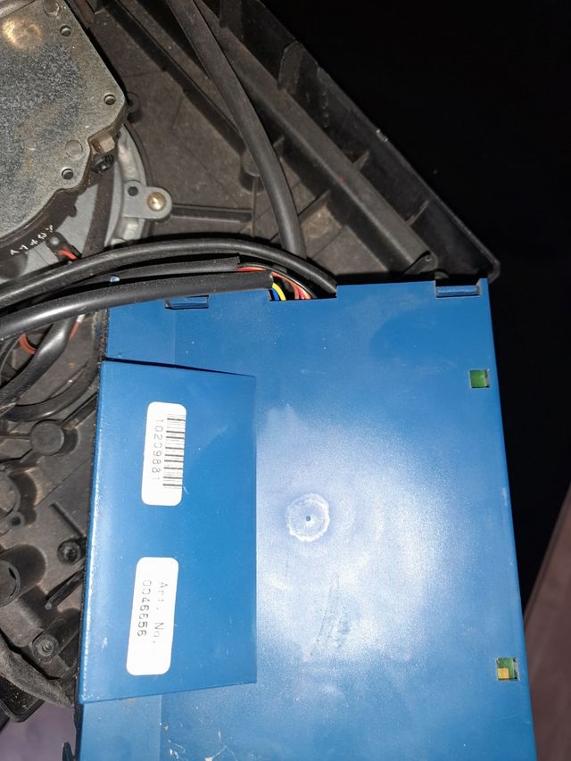 Motor puerta techo garaje  novoferm 402