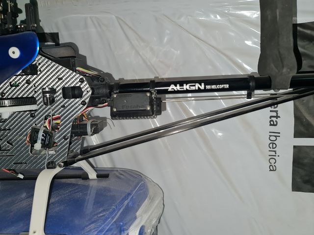 helicóptero radio control 3D 500