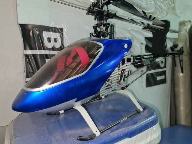 helicóptero radio control 3D 500