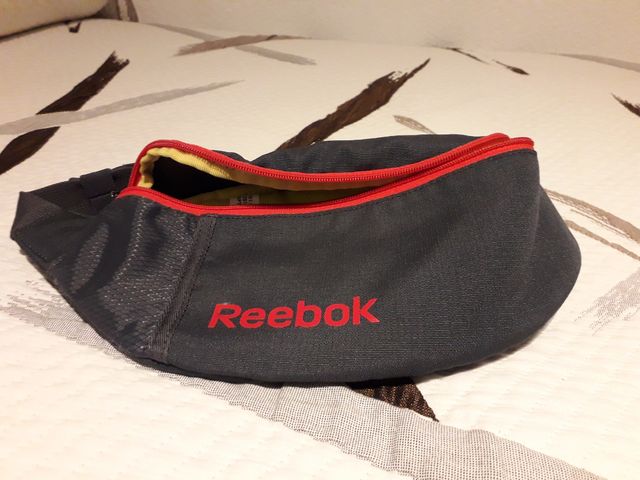 Riñonera Reebok