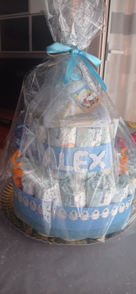 tarta pañales personalizadas