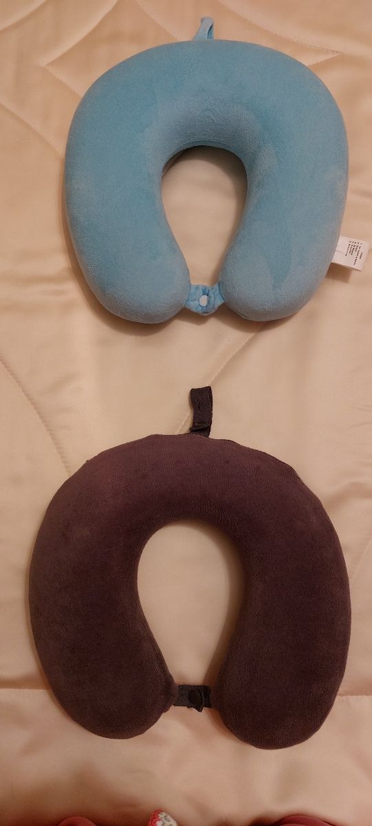 DOS ALMOHADAS CERVICALES IDEALES PARA RELAJARSE