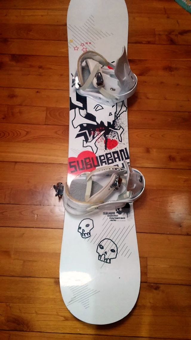 Equipo snow (tabla 147, botas 38)