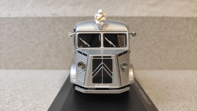 Coches, coche miniatura de colección a escala 1:43