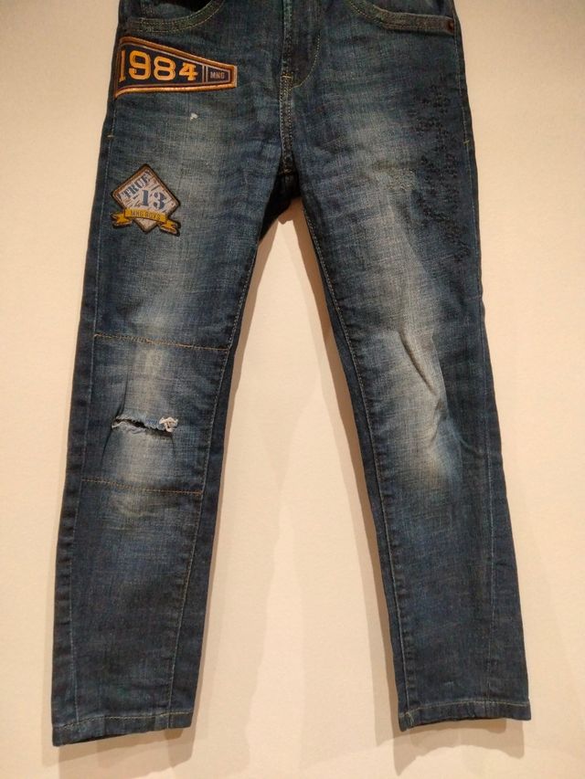 Jeans niño Mango.talla 5/6 años