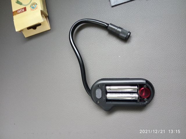 Lámpara-luz nocturna lectura con pilas