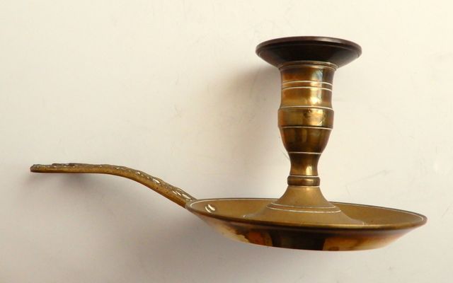 2 PALMATORIAS PORTAVELAS LATÓN ¿BRONCE?