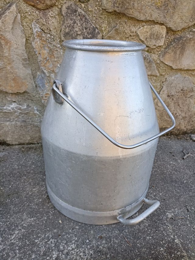 LECHERA