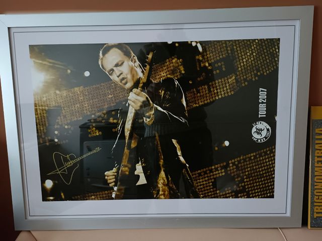 HEROES DEL SILENCIO.Juan Valdivia. Cuadro firmado