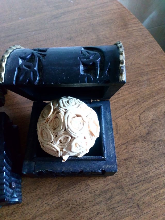 Juego de baúles en madera con decoración