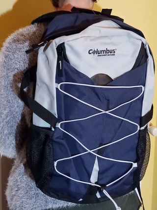 Mochila montaña Columbus Lite 20 litros. Nuevo de segunda mano por 15 EUR  en Vitoria-Gasteiz en WALLAPOP