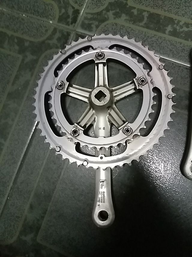 juego de bielas Shimano