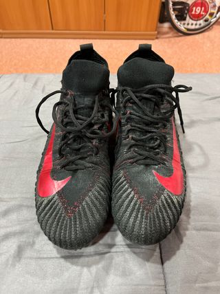 Botas fútbol americano Nike Alpha Menace Elite de segunda mano por 80 EUR  en Barcelona en WALLAPOP