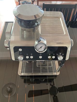 Cafetera DeLonghi de segunda mano por 580 EUR en Alcorcón en WALLAPOP