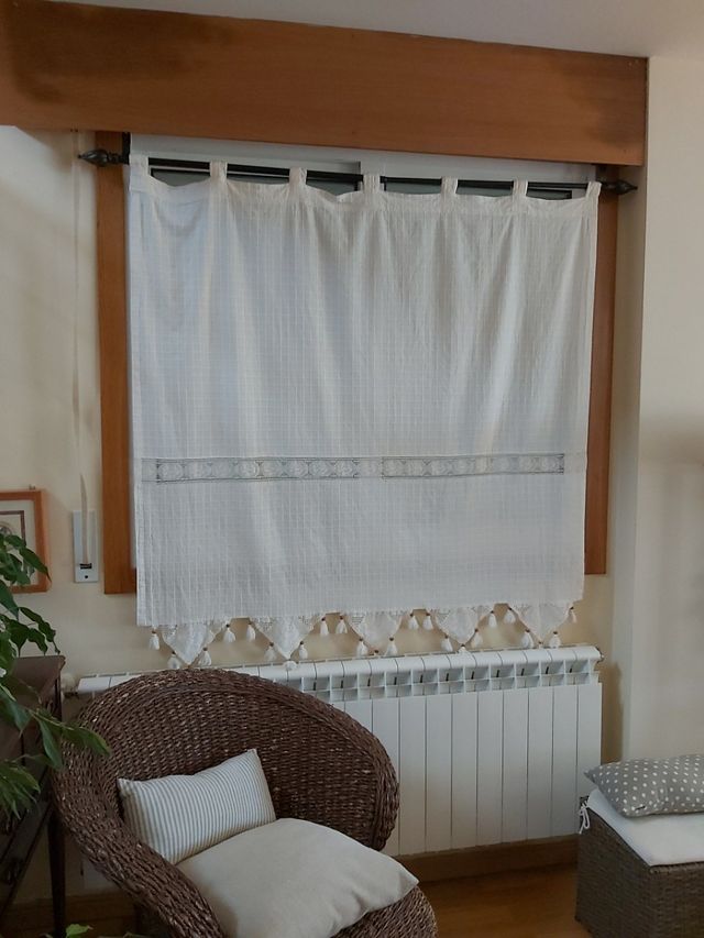 1 Cortina y 1 barra.