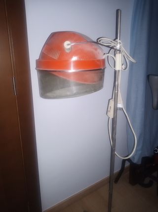 Secador de pelo con pie krups type 464 de segunda mano por 35 EUR en  Valencia en WALLAPOP