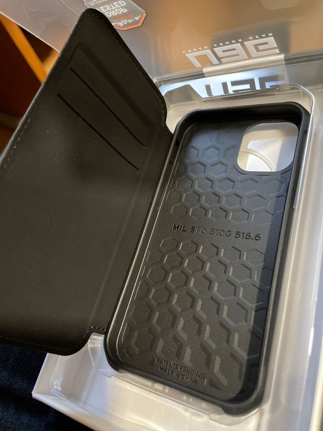 Funda UAG metrópolis iPhone 12 mini nueva