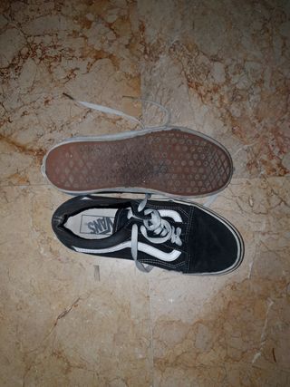 vans negras basicas