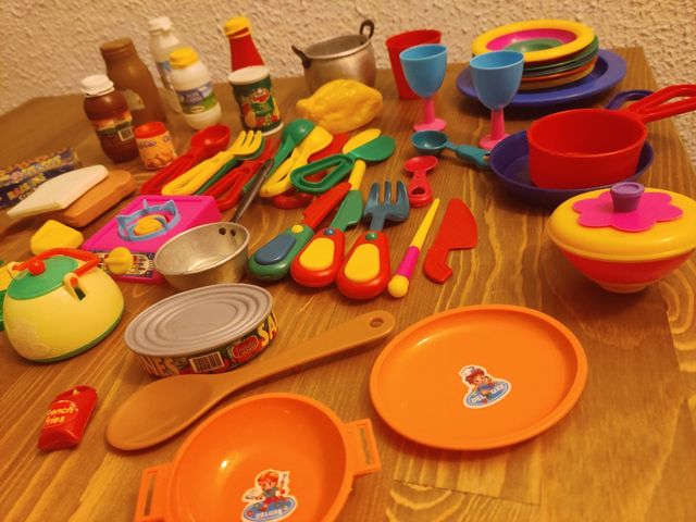 Lote cocinitas + 50 piezas '90