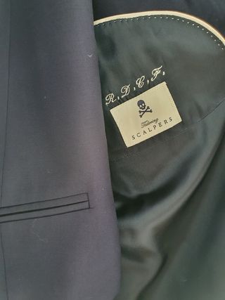 CHAQUE SCALPERS A MEDIDA de segunda mano por 600 EUR en Madrid en WALLAPOP
