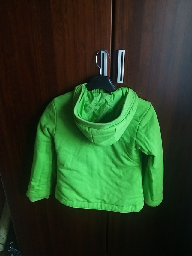 Cazadora niño/a talla 8, reversible, verde benetto