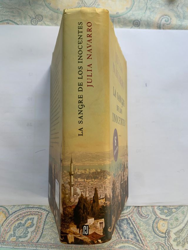 La sangre de los inocentes, de Julia Navarro