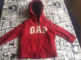 Sudadera GAP 3 años de segunda mano por 8 EUR en Leganés en WALLAPOP