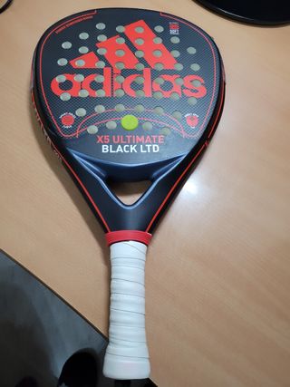 PalaAdidas Carbon Attack 1.8 - ¡¡LIQUIDACIÓN!! - Ofertasdepadel.com