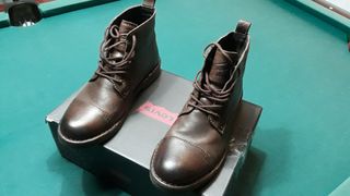 Botas de hombre Levi\\'s Track. de segunda mano por 49 EUR en Algeciras en  WALLAPOP