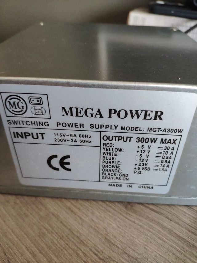 Fuentes de alimentacion diferentes (vatios)