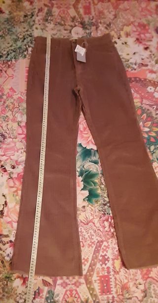 Pantalones de pana: ¡Adiós a los denim! - Nomad Bubbles