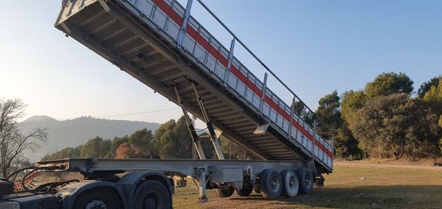 ***RESERVADO*** SEMIRREMOLQUE CAJA LECITRAILER