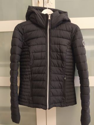 Chaqueta \\/Abrigo mujer Abercrombie \u0026amp; Fitch de segunda mano por 35 EUR  en Alcalá de Henares en WALLAPOP