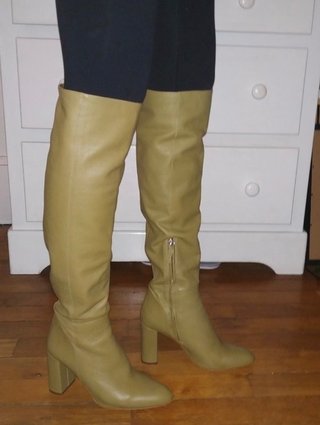 Botas altas Zara de segunda mano en Gijón en WALLAPOP