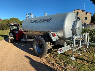 Venta de cisternas agrícolas para agua o Purin