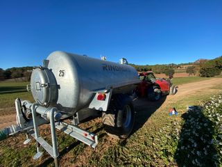 Venta de cisternas agrícolas para agua o Purin