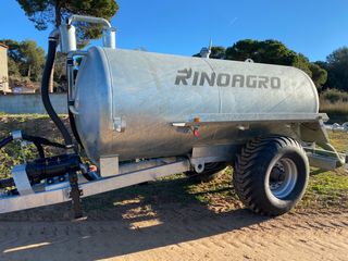 Venta de cisternas agrícolas para agua o Purin