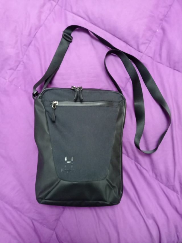 Haglofs bandolera impermeable