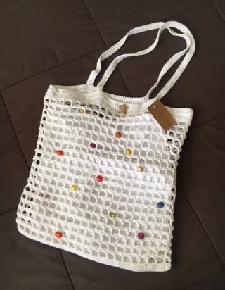 Bolso ganchillo blanco de segunda mano por 5 EUR en Segovia en WALLAPOP