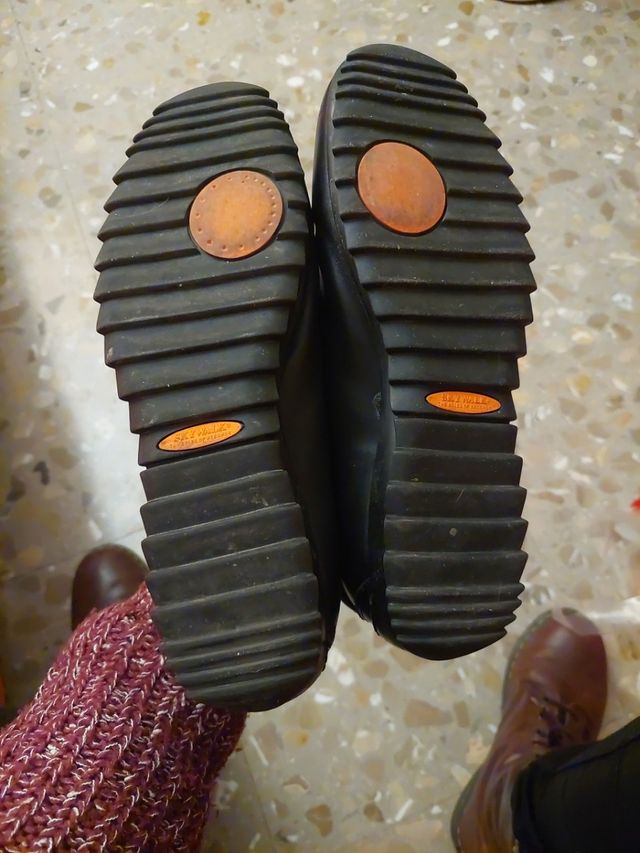 Zapatos piel unisex t.41