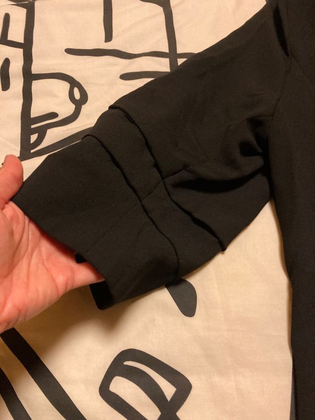 Blazier de mujer tres cuartos.