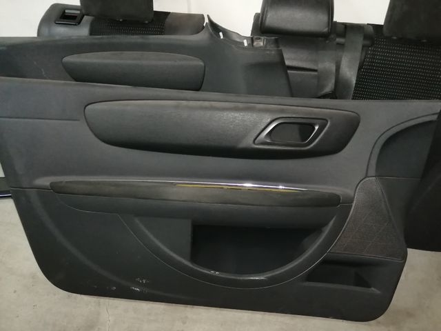 paneles laterales y central Citroen c4 3 puertas