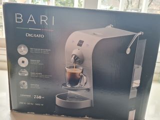 Cafetera Digrato Bari. Blanca. de segunda mano por 19 EUR en San Lorenzo de  El Escorial en WALLAPOP