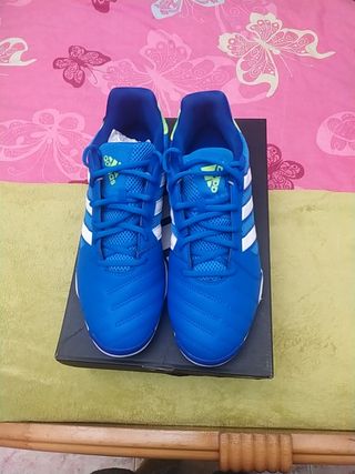 adidas glitch multitaco