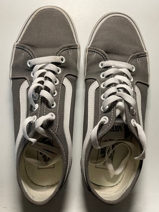 Vans old skool grises 41. Zapatillas originales. de segunda mano por 30 EUR  en San Fernando de Henares en WALLAPOP