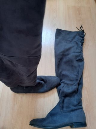 Bota Alta Leda Gris. Botas altas con plataforma. Botas mosqueteras Botas  mujer.
