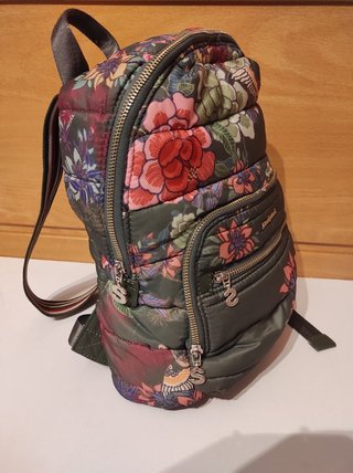 Mochila Desigual Kurosawa Lima Mujer No negociable de segunda mano por 35  EUR en Las Rozas de Madrid en WALLAPOP