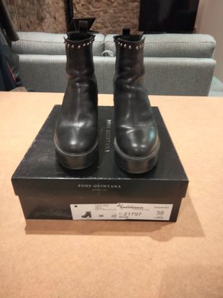 Botines PONS QUINTANA de segunda mano por 115 EUR en Vilanova i la Geltrú  en WALLAPOP