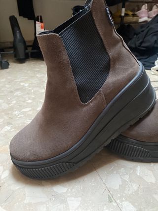 Mujer Mtng Mustang BOTIN CHELSEA KARMA Negro | Botas | Pc Teros